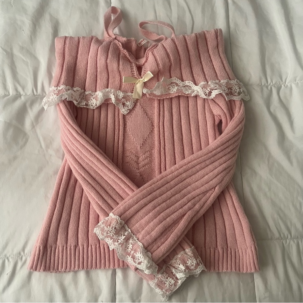 pink hyper-femme off the shoulder sweater 🎀